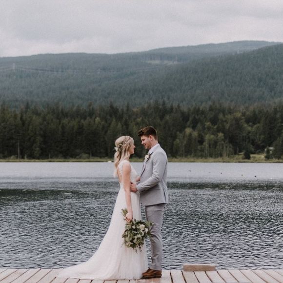 Meet your Posher, Emily - Picture 1 of 1